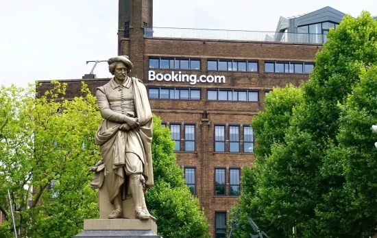 Unas oficinas de Booking / UNSPLASH Unas oficinas de Booking / UNSPLASH