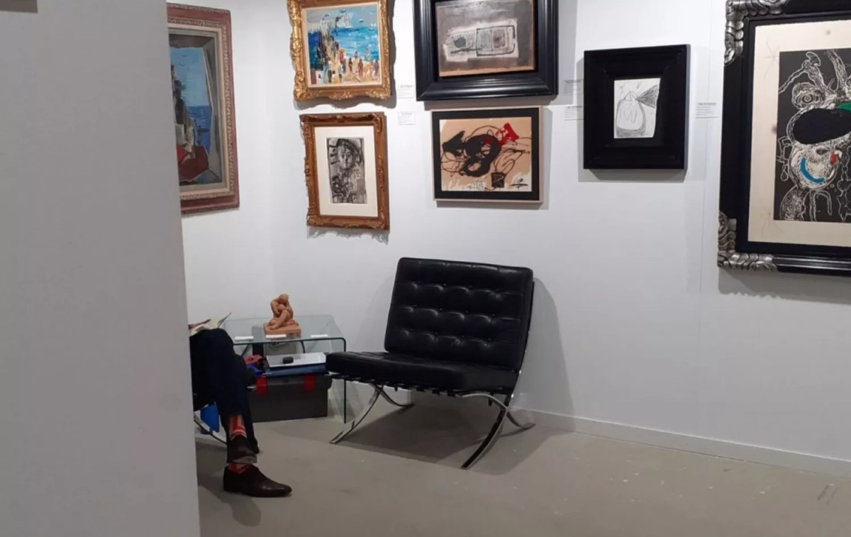Un galerista / JUANMA DEL OLMO Un galerista / JUANMA DEL OLMO