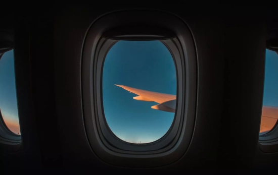 Vista desde la ventanilla de un avión / UNSPLASH Vista desde la ventanilla de un avión / UNSPLASH