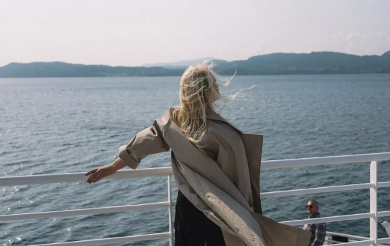 Una chica en un crucero/ PEXELS Una chica en un crucero/ PEXELS