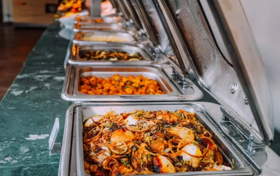 Un buffet de un crucero/ PEXELS Un buffet de un crucero/ PEXELS