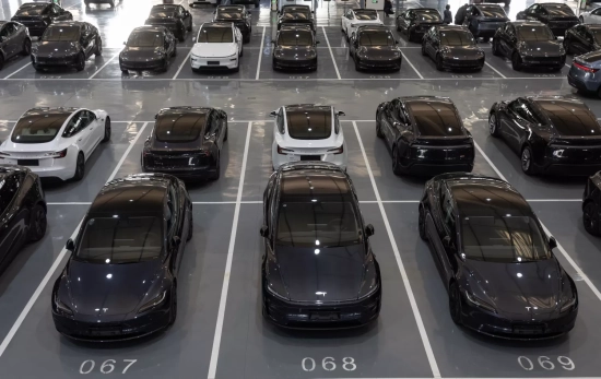 Varios Tesla vendidos JESSICA LEE EFE Varios Tesla vendidos JESSICA LEE EFE