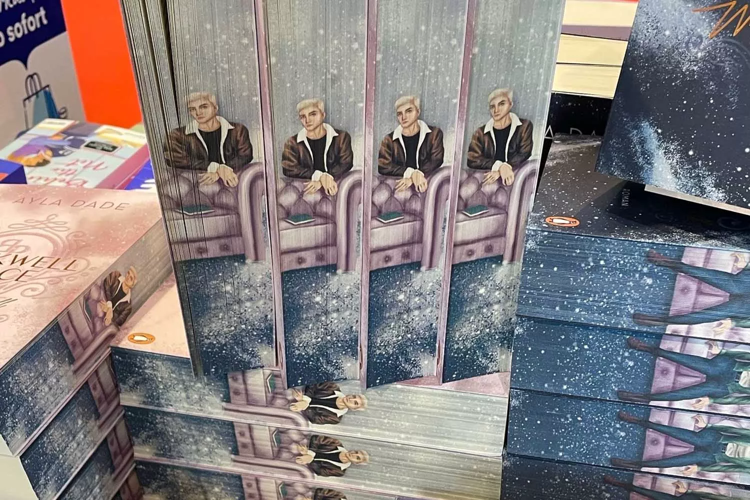 Libros de edición especial con los cantos pintados en la Feria del Libro de Frankfurt / ARCHIVO