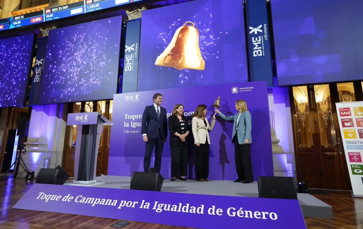 Toque de campana por la Igualdad de Género en el Palacio de la Bolsa Madrid EP Toque de campana por la Igualdad de Género en el Palacio de la Bolsa Madrid EP