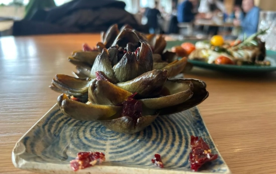 La alcachofa con virutas de jamón ANA CARRASCO