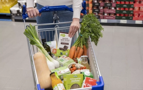 Un carro lleno de productos / ALDI Un carro lleno de productos / ALDI