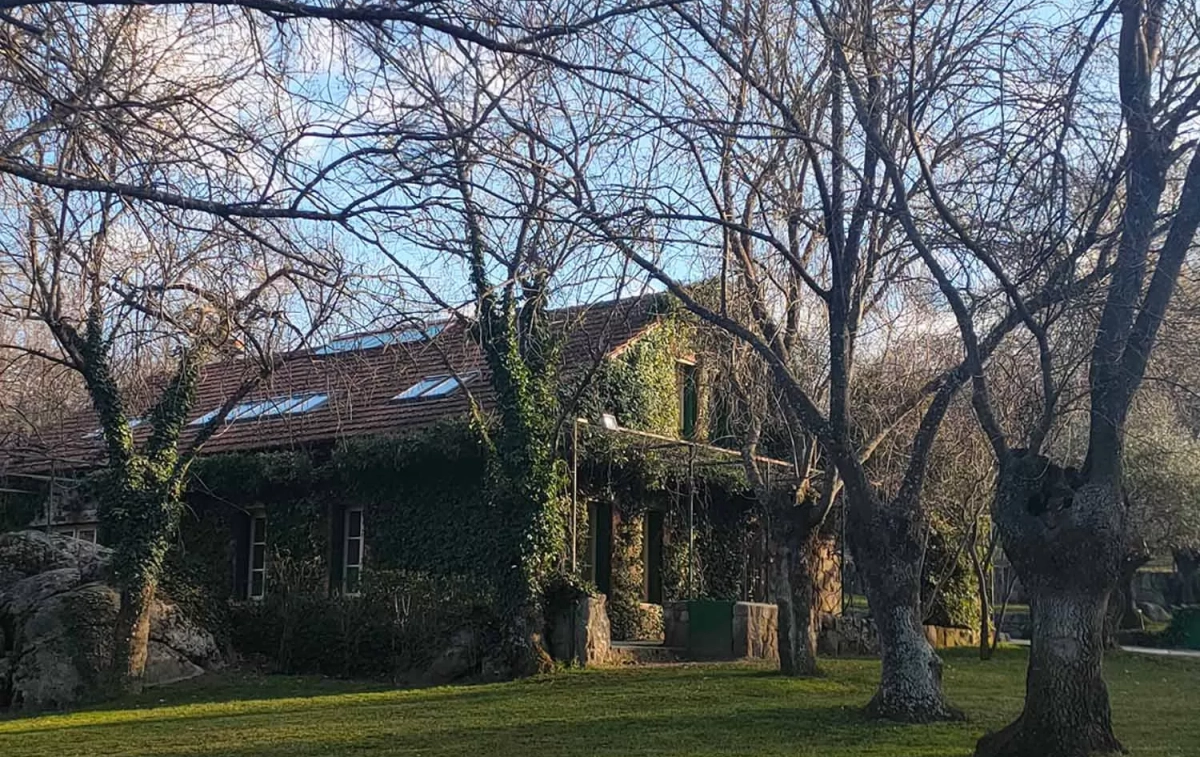 Una de las casas donde se ha hecho el Retiro de escritoras / RdE Una de las casas donde se ha hecho el Retiro de escritoras / RdE