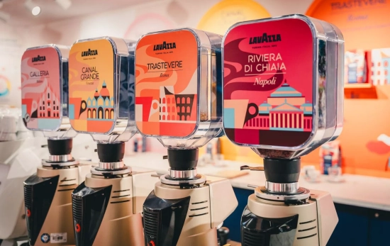 La nueva gama de cafés / LAVAZZA La nueva gama de cafés / LAVAZZA