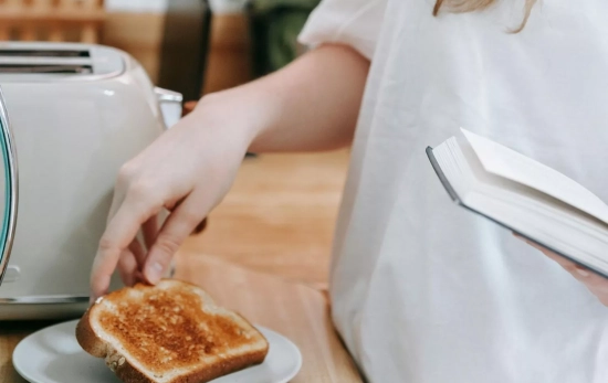 Descubre el impacto del pan muy tostado en la salud/ PEXELS Descubre el impacto del pan muy tostado en la salud/ PEXELS