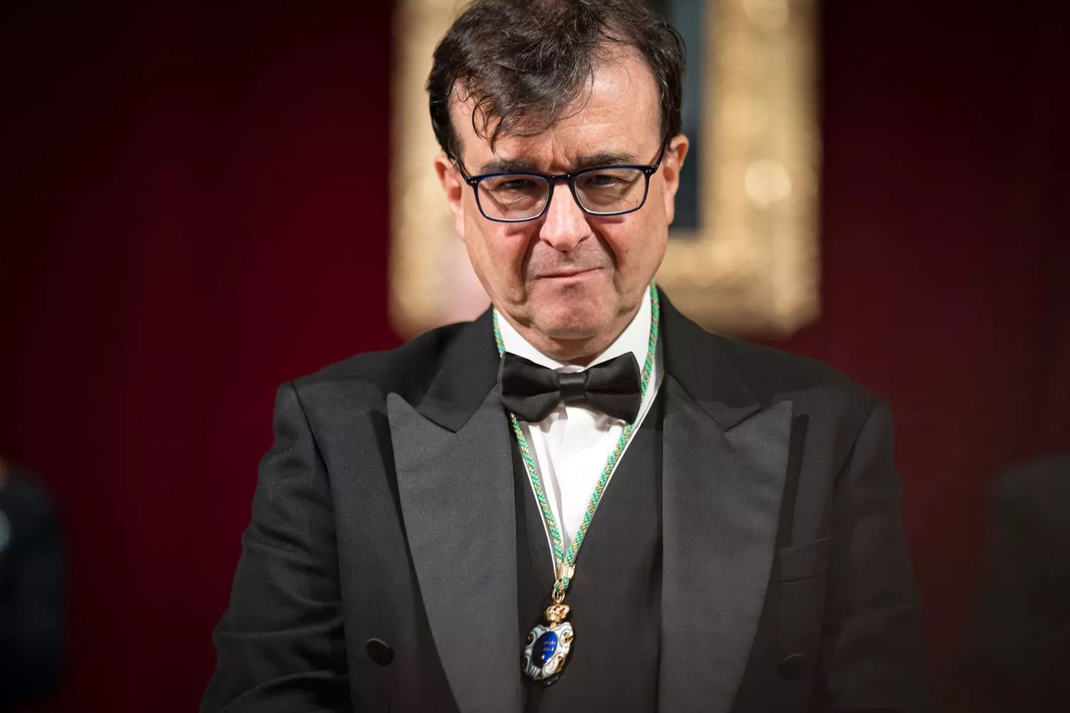 El escritor Javier Cercas durante su acto de ingreso para ocupar la silla R en la Real Academia Española / DIEGO RADAMÉS - EP