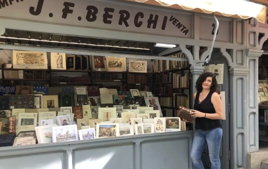 Lara Sánchez en una caseta de la feria / CEDIDA Lara Sánchez en una caseta de la feria / CEDIDA