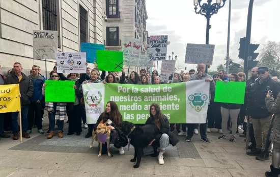 Manifestación de veterinarios cántabros / EUROPA PRESS Manifestación de veterinarios cántabros / EUROPA PRESS