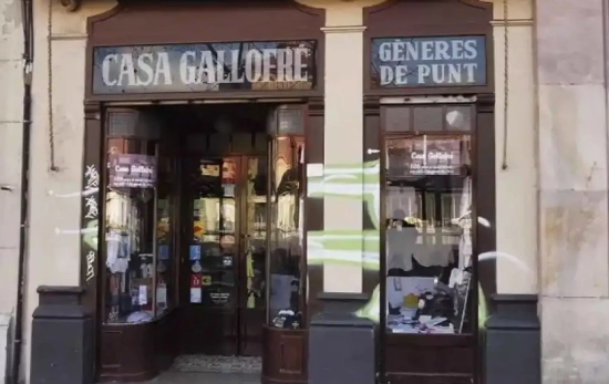 Casa Galofré, en Barcelona, un comercio emblemático que ha cerrado recientemente / CRÓNICA GLOBAL