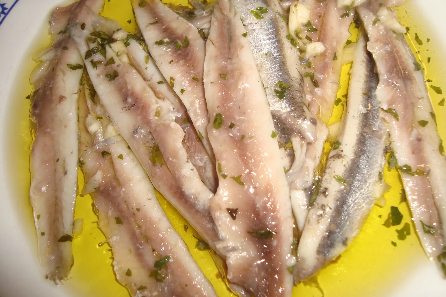 Unos boquerones en aceite / WIKIMEDIA COMMONS