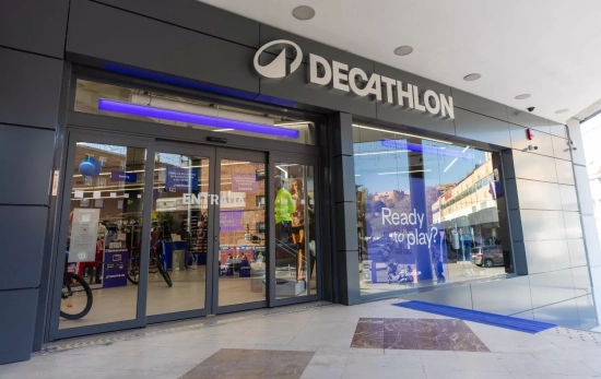 Una tienda de Decathlon / EP - DECATHLON