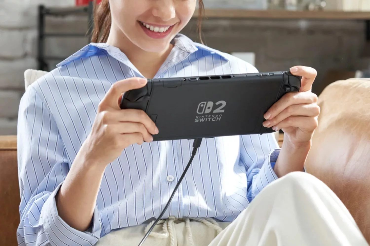 Una jugadora con la Nintendo Switch 2 / NINTENDO
