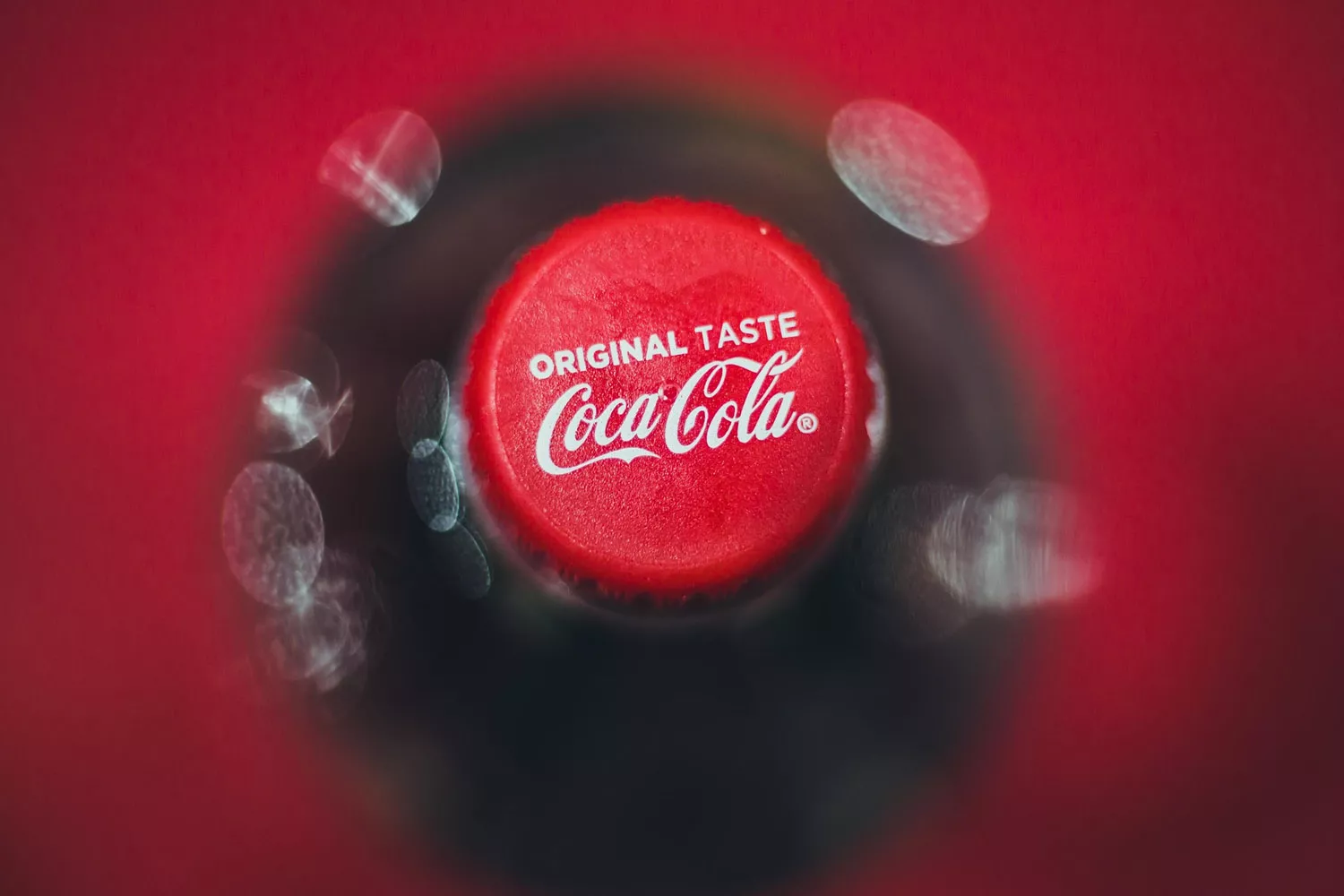 El tapón de una botella de Coca-Cola oficial / PIXABAY