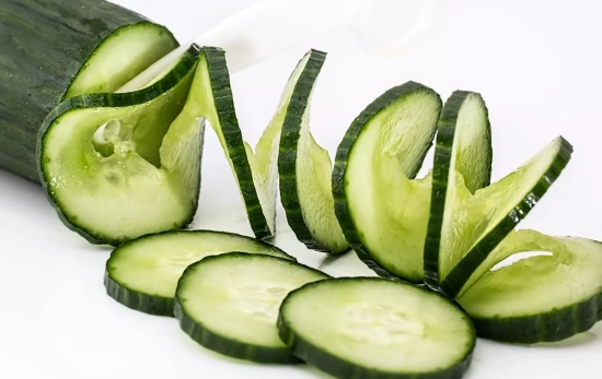 La razón por la que debes incorporar el pepino en tu alimentación / CANVA La razón por la que debes incorporar el pepino en tu alimentación / CANVA