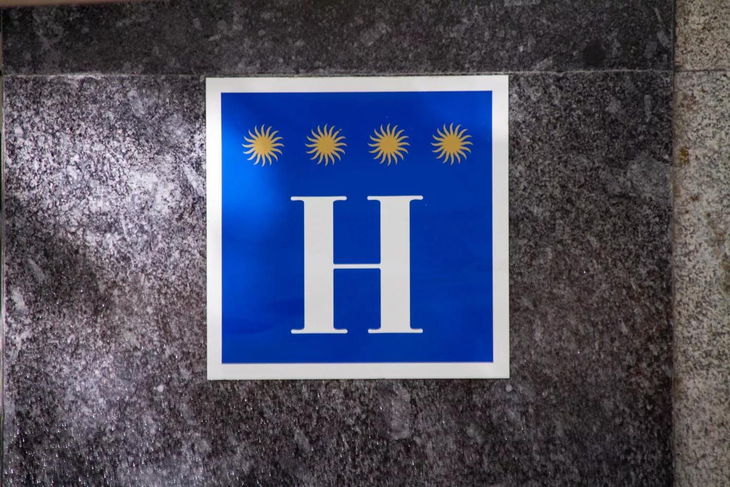 Indicación de un hotel de cuatro estrellas / EUROPA PRESS