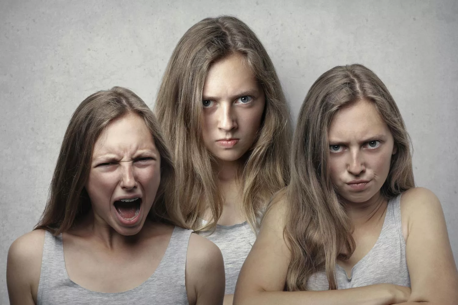 Ni mal caracter ni capricho: Qué significa que una persona se queje mucho, según la psicología/ Montaje CG