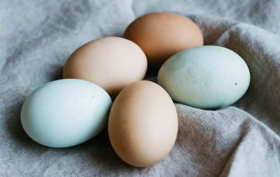 Cinco huevos / UNSPLASH