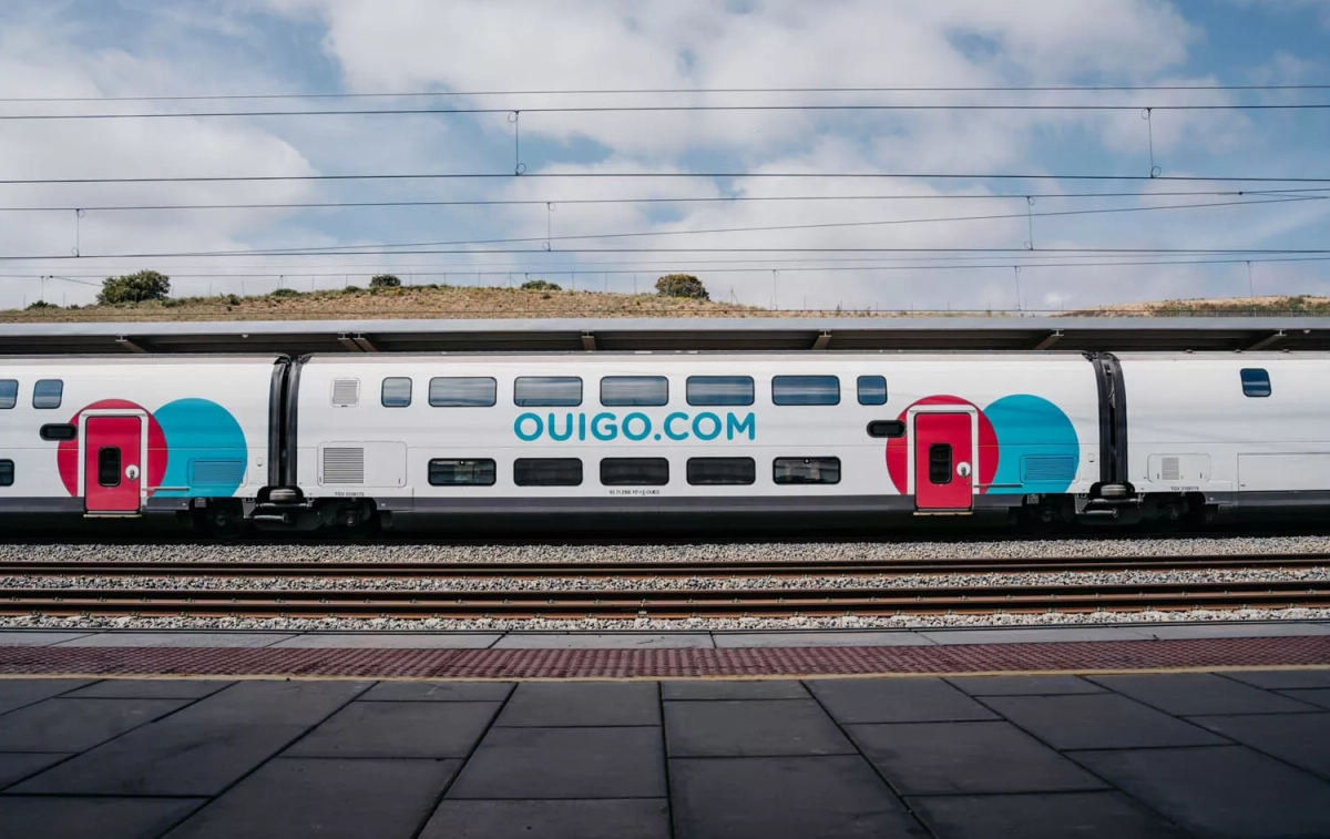 Un tren Ouigo / EP Un tren Ouigo / EP