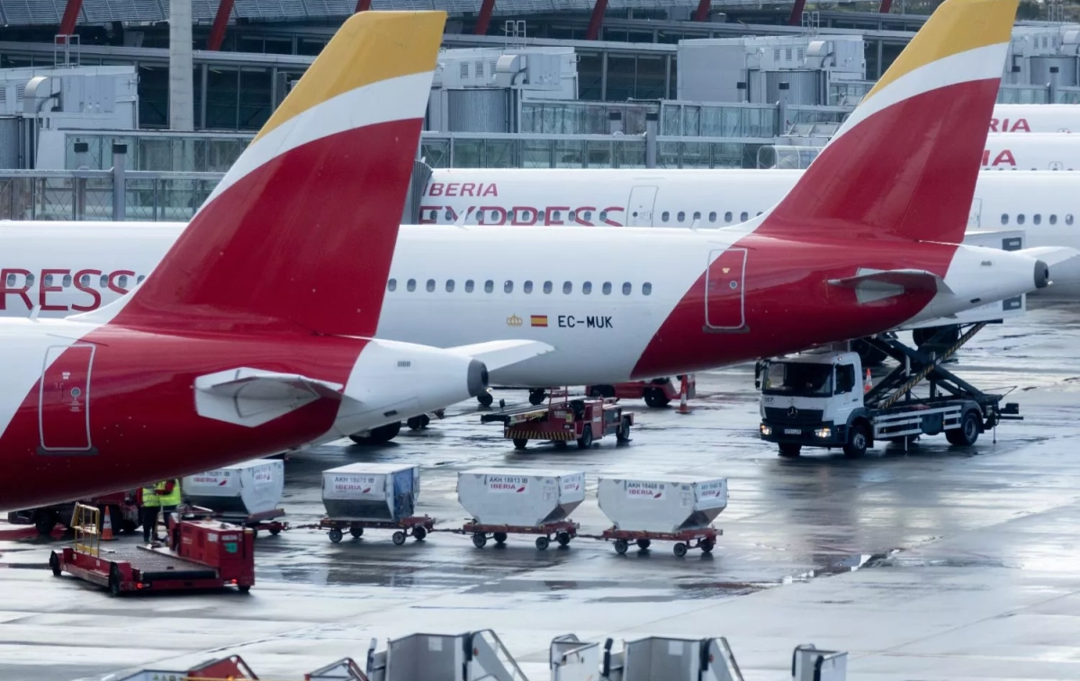 Varios trabajadores de handling de Iberia Eduardo Parra EP