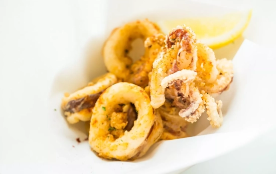 Un plato de calamares / FREEPIK - lifeforstock Un plato de calamares / FREEPIK - lifeforstock
