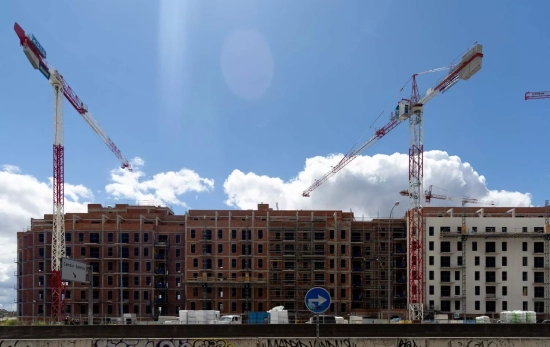 Obras en bloques de viviendas / EDUARDO PARRA - EUROPA PRESS