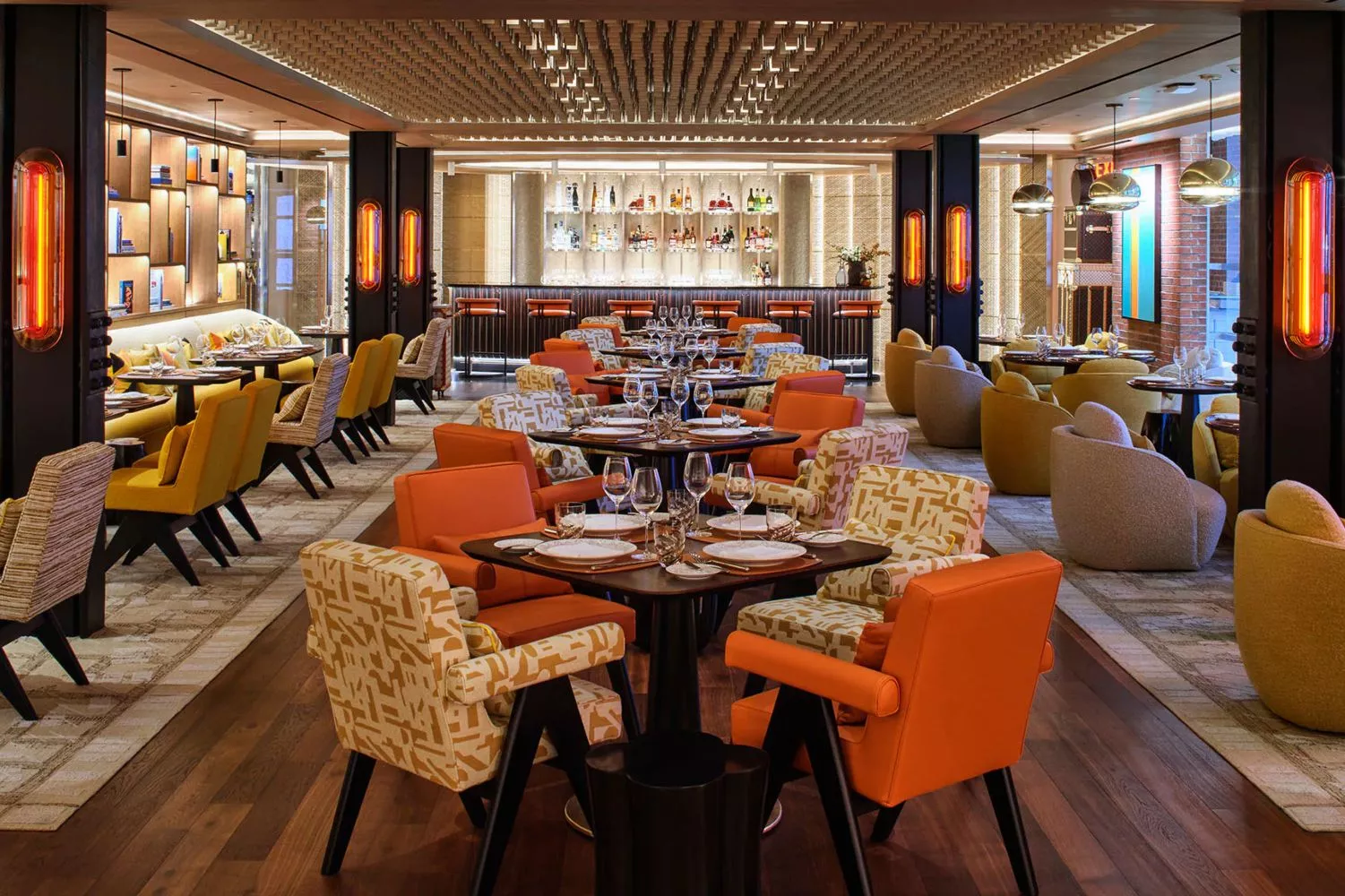 Le Café / LOUIS VUITTON