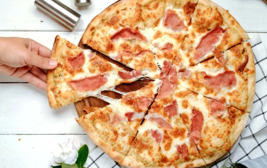 Una pizza / FREEPIK - KamranAydinov Una pizza / FREEPIK - KamranAydinov