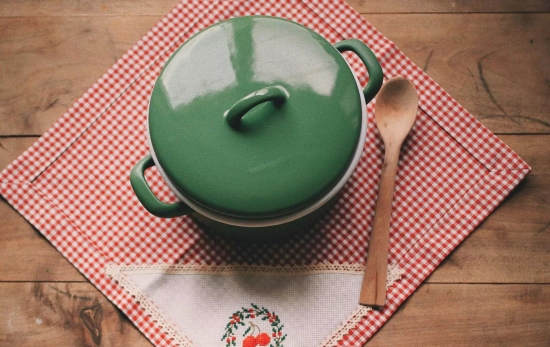 Descubre cómo funciona el truco casero de la cuchara de madera que evita que la olla hierva/ PEXELS Descubre cómo funciona el truco casero de la cuchara de madera que evita que la olla hierva/ PEXELS