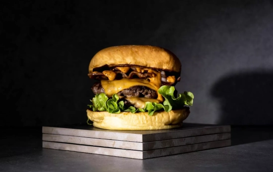Una hamburguesa / PEXELS Una hamburguesa / PEXELS