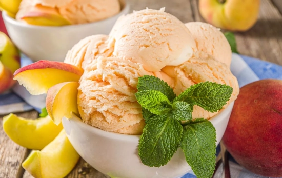 Helado de melocotón y crema de anacardos/ PEXELS Helado de melocotón y crema de anacardos/ PEXELS
