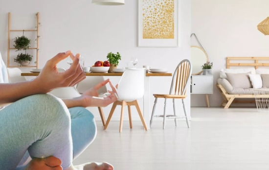 Esta es la relación entre tu casa y la felicidad según los expertos: "Sientes que tienes el control"/ Montaje CG Esta es la relación entre tu casa y la felicidad según los expertos: "Sientes que tienes el control"/ Montaje CG