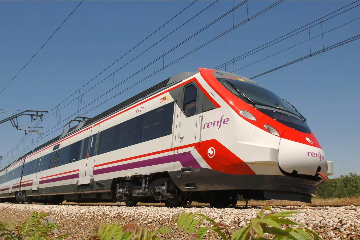 Un tren de Renfe / EUROPA PRESS Un tren de Renfe / EUROPA PRESS