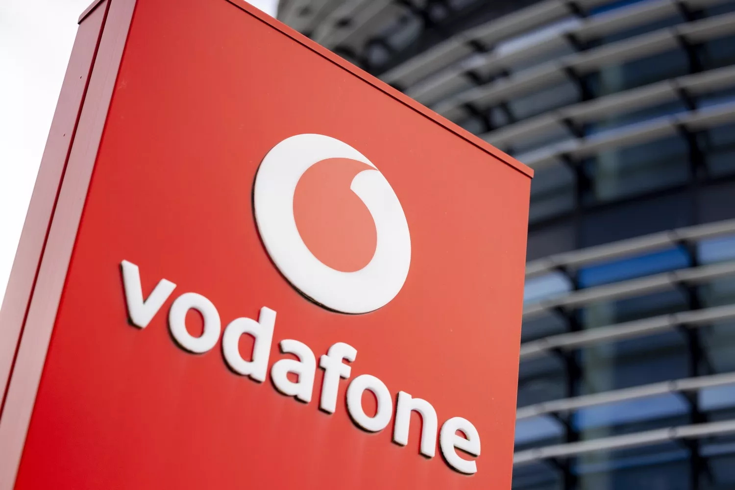 Un cartel de Vodafone / EUROPA PRESS - Thomas Banneyer / DPA