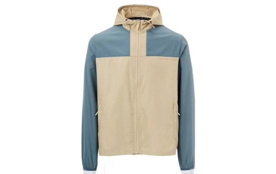 Chaqueta de trekking