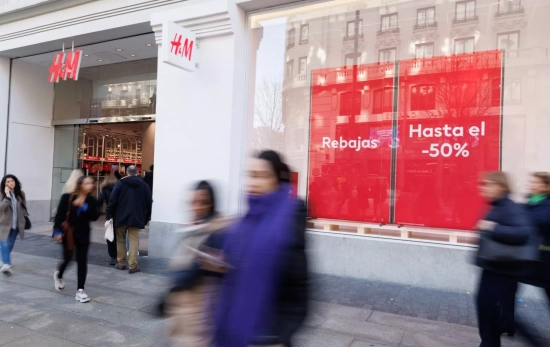 Una tienda de H&M Una tienda de H&M