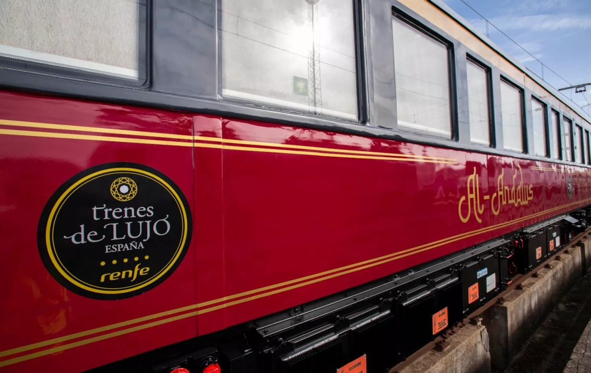 El tren turístico de lujo Al Andalus AL ÁNDALUS El tren turístico de lujo Al Andalus AL ÁNDALUS