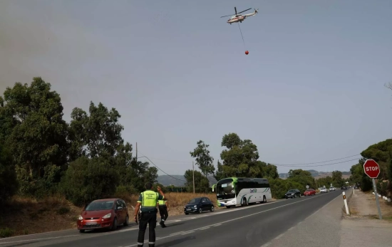 Se reanuda la circulación en la N-340 que comunica Tarifa y Algeciras / EFE Se reanuda la circulación en la N-340 que comunica Tarifa y Algeciras / EFE