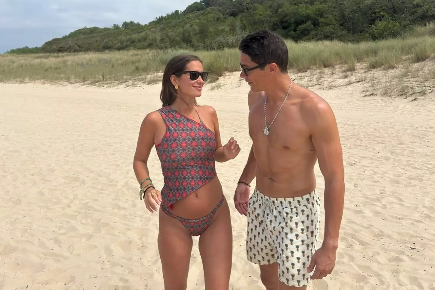 María Pombo y Pablo Castellano en Menorca, su isla favorita de las Baleares/ Instagram
