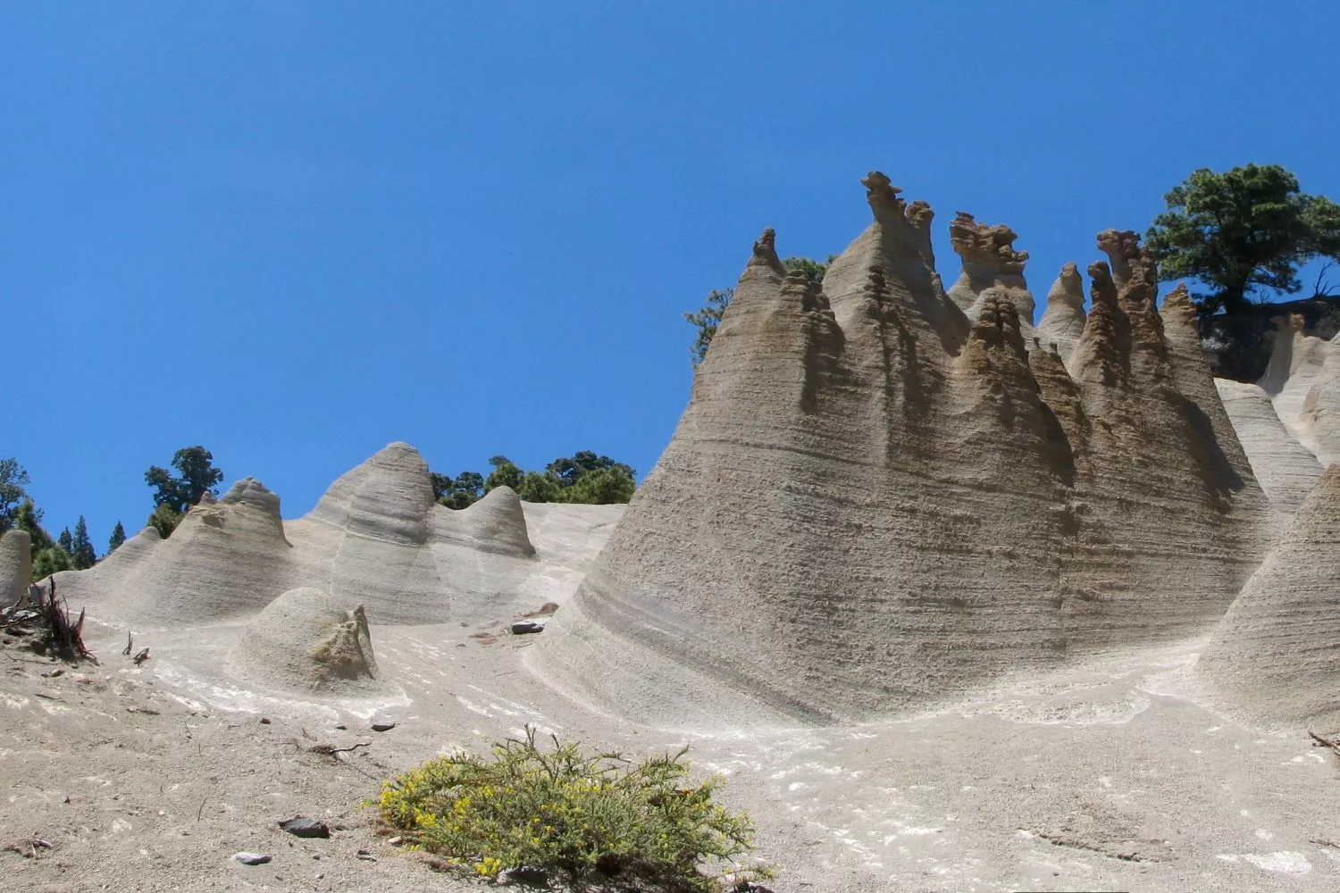 Los Escurriales ofrecen un paisaje lunar en la isla volcánica / WIKIMEDIA COMMONS