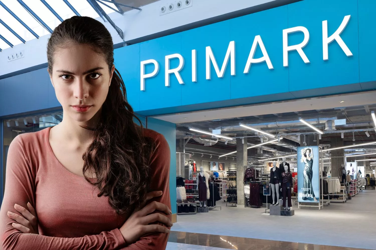 Una consumidora molesta que quiere reclamar el reembolso a Primark / Montaje CONSUMIDOR GLOBAL
