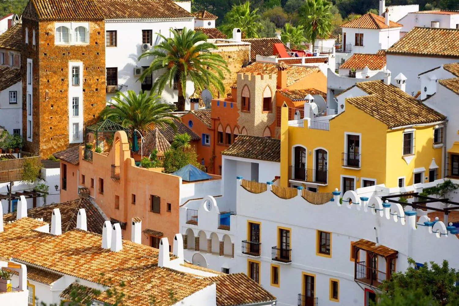 Benahavís, en Málaga, tiene la calle más cara de España para comprar una casa / TURISMO INTERIOR MÁLAGA