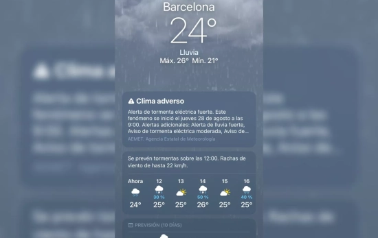 Aviso por tormenta eléctrica fuerte en Barcelona / CG Aviso por tormenta eléctrica fuerte en Barcelona / CG