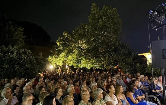 El público del festival a cielo abierto El público del festival a cielo abierto