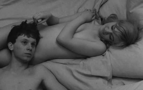 Fotograma de 'Los Amores de una rubia', de Miloš Forman CINETECA MADRID Fotograma de 'Los Amores de una rubia', de Miloš Forman CINETECA MADRID