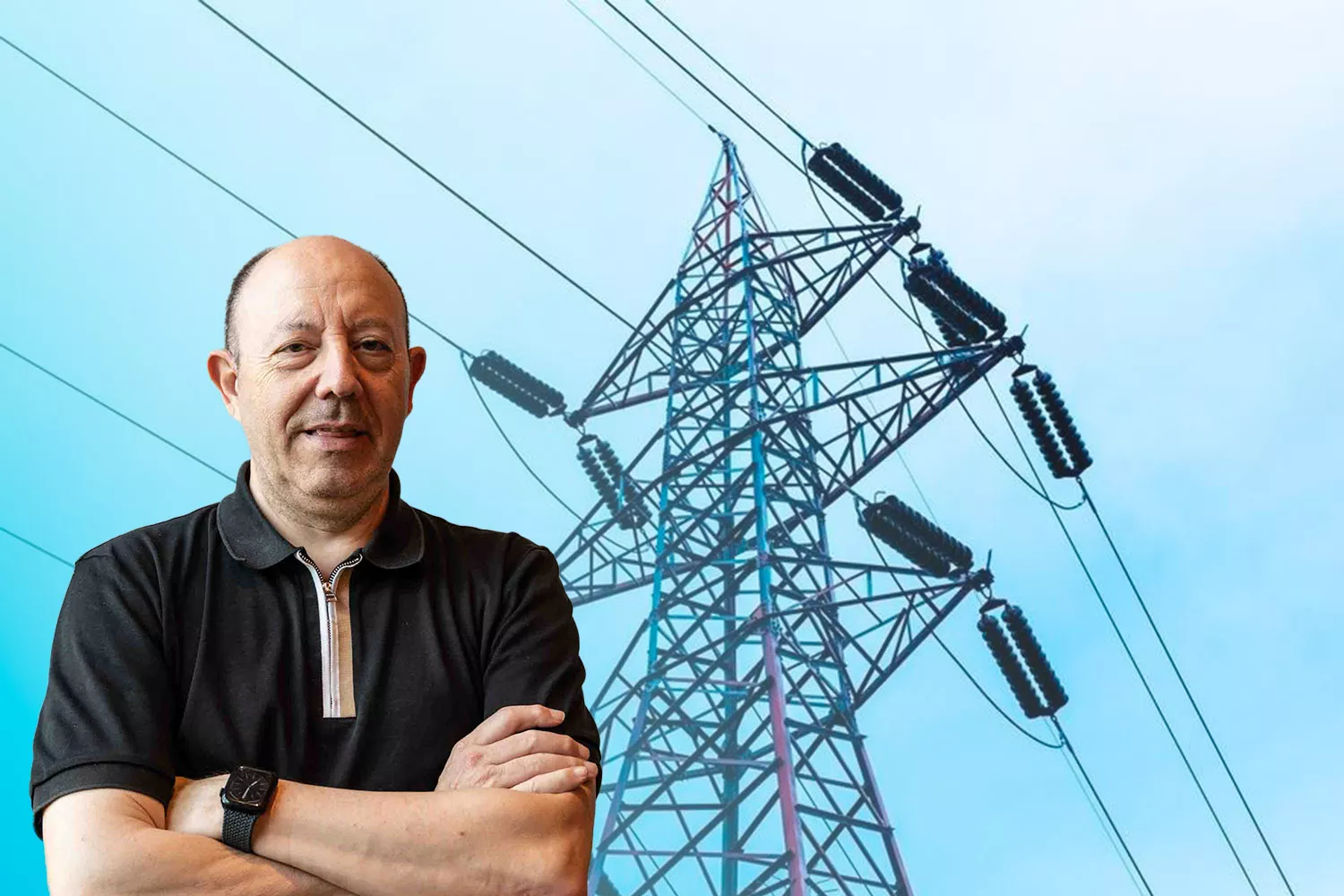 El economista Gonzalo Bernardos y una torre eléctrica / MONTAJE CONSUMIDOR GLOBAL