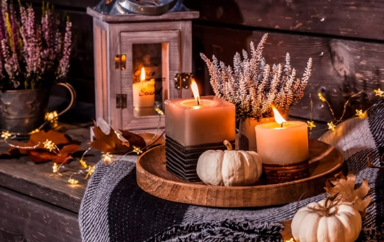 Decoración de otoño/ CANVA